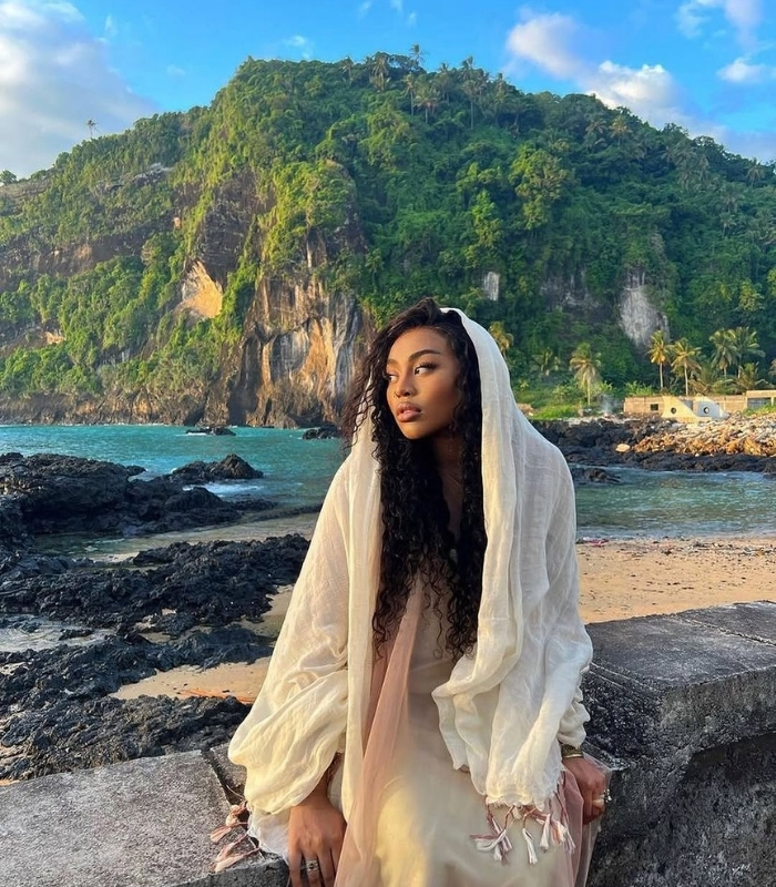 Chinh phục núi lửa và trekking. Ảnh: comoros_