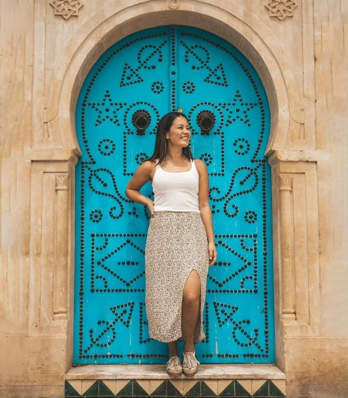 Tìm hiểu văn hóa Hồi giáo địa phương. Ảnh: annaroundtheworld_