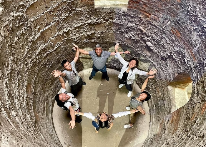 Hầm mộ Catacombs of Kom El Shoqafa. Ảnh: gbongc