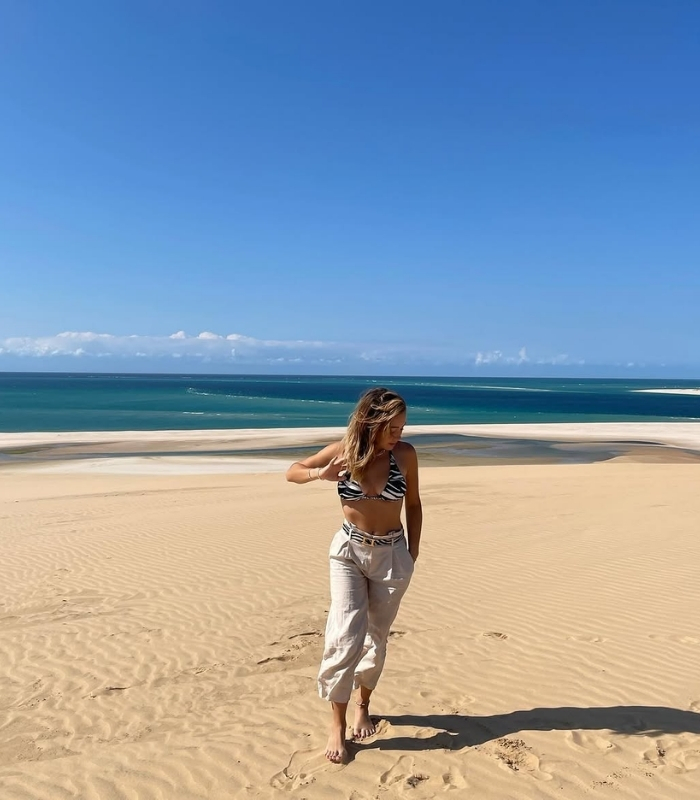 Đặt trước các tour lặn biển và ngắm cá voi. Ảnh: la.maletita