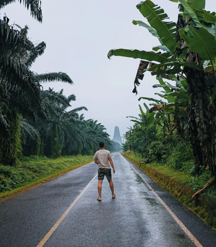 Mùa mưa núi Pico Cão Grande khá đặc biệt. Ảnh: cristian.ober