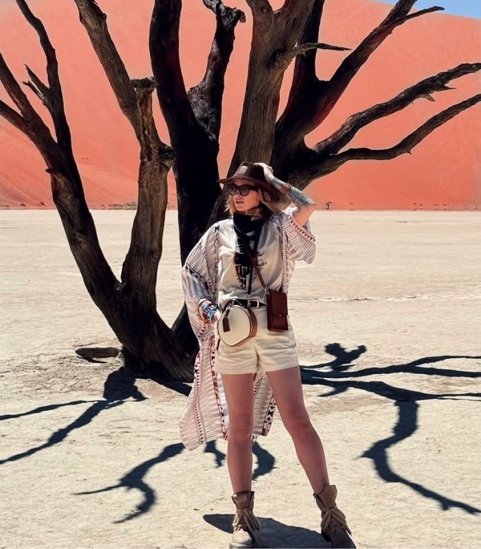 Deadvlei có nghĩa gần như là “đầm lầy chết”. Ảnh: wicca.soultrip