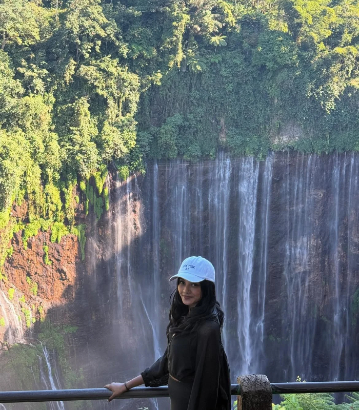 Thác Chamarel. Ảnh: nancyyy_57